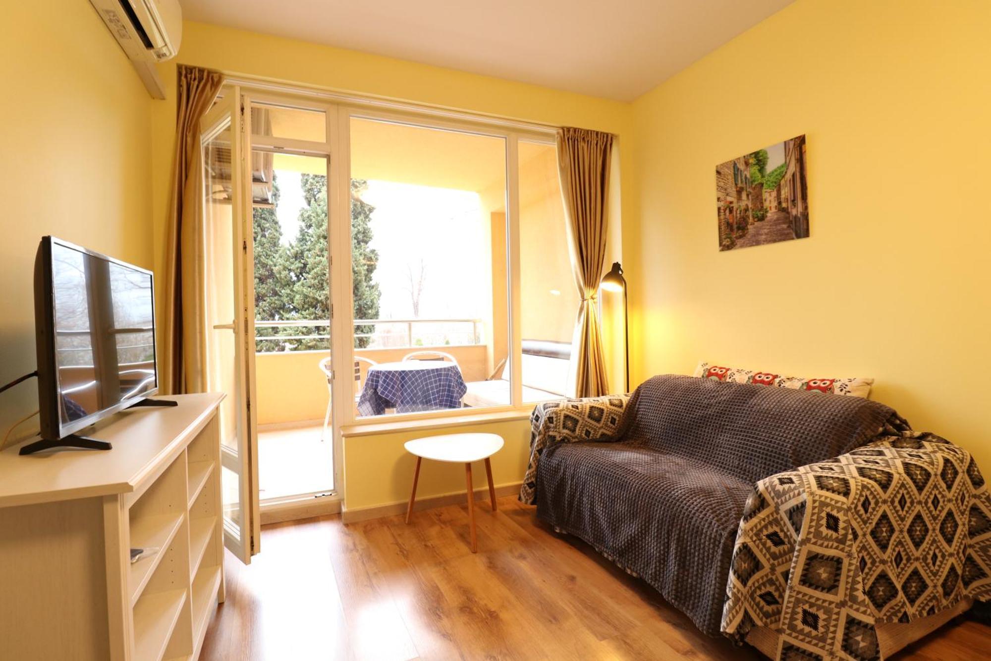 Varna Garden View Apartment Eksteriør billede
